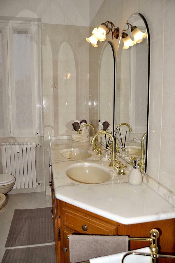 Apartament La Casa Di Sarita Pawia Zewnętrze zdjęcie